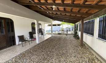 Imagem 2: Casa semimobiliada, bairro Coloninha, em Gaspar