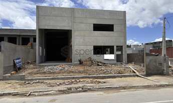 Imagem: Galpão disponível para locação no loteamento