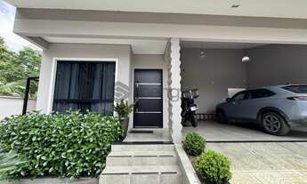 Imagem 3: Casa térrea, bairro Poço Grande, em Gaspar