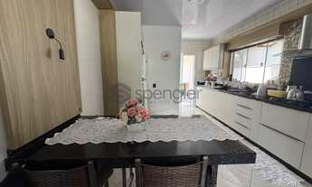 Imagem 2: Casa com galpão, Ilhota