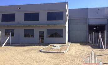 Imagem: Pavilhão com 3 Dormitorio(s) localizado(a)