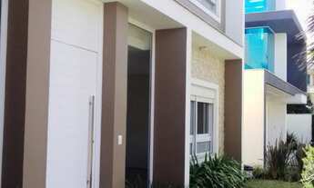 Imagem 2: Casa exuberante, 3 suíte, 400M² de Área Construída