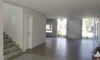 Imagem 6: Casa exuberante, 3 suíte, 400M² de Área Construída