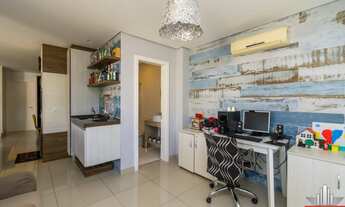 Imagem 7: Casa Luxuosa, 3 suíte, 670M² de Área Construída