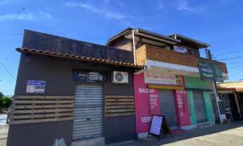 Imagem 4: PARQUE DA MATRIZ CASAS E SALAS COMERCIAIS DE ESQUINA