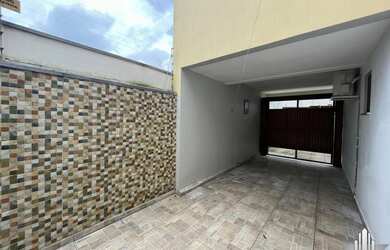 Imagem 3: Casa com 3 Dormitorio(s) localizado(a) no bairro São José em Canoas / Rio Grande do Sul