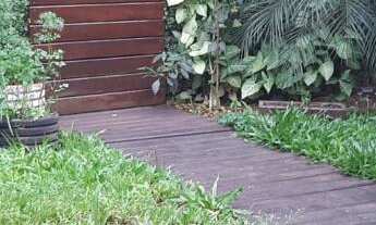 Imagem 4: Casa com pátio amplo