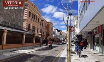 Imagem 3: Apartamento no Centro de Curitiba está localizado na melhor quadra da Voluntários da Pátri