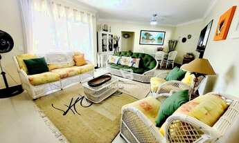 Imagem 3: PITANGUEIRAS- MARAVILHOSO APARTAMENTO TOTALMENTE REFORMADO , ÁREA DE LAZER E 02 VAGAS DE G