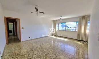 Imagem 6: TOMBO- UMA QUADRA DA PRAIA COM VISTINHA MAR , LOCAÇIZAÇÃO PRIVILEGIADA , GARAGEM DEMARCADA