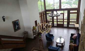 Imagem 4: Casa com 4 dormitórios à venda, 530 m² por R$ 1.600.000,00 - Iucas - Teresópolis/RJ