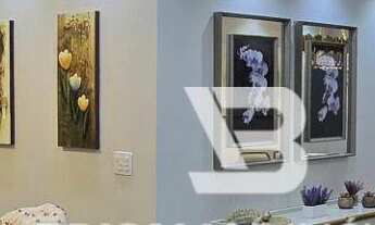 Imagem 2: PITANGUEIRAS- LOCAL NOBRE , TOTALMENTE REFORMADO, 02 VAGAS DE GARAGEM NO PRÉDIO