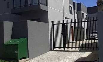 Imagem 3: Sobrado com 3 dormitórios à venda R$ 320.000 - Alto Boqueirão - Curitiba/PR