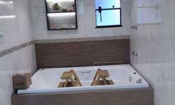 Imagem 6: Sobrado no bairro Uberaba em Curitiba; 250m² Área construída; 6,50x23,00 de terreno