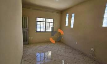 Imagem 7: Casa com 2 dormitórios para alugar por R$ 1.015,00/mês - Caonze - Nova Iguaçu/RJ