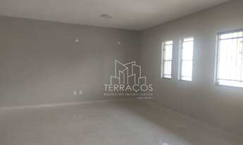 Imagem: CONFORTÁVEL CASA TÉRREA À VENDA EM EXCELENTE