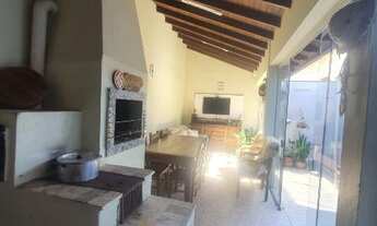 Imagem 2: Casa/Sobrado com 3 Dormitorio(s) localizado(a) no bairro MOINHOS DE VENTO em CANOAS / RI