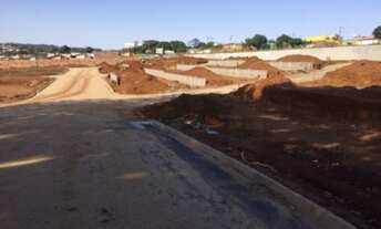 Imagem: Casas condomínio fechado, com casas não