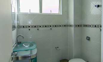 Imagem 6: PITANGUEIRAS- NA SEGUNDA QUADRA DA PRAIA , GARAGEM DEMARCADA NO PRÉDIO, LOCALIZAÇÃO PRIVIL