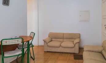 Imagem 2: PITANGUEIRAS- LOCAL NOBRE , 2 DORMITÓRIOS , GARAGEM NO PRÉDIO