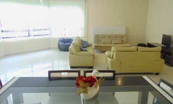 Imagem 2: Praia de Pitangueiras, Próximo a Praia, Local Nobre, para * Venda ou Locação Anual e Temp