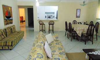 Imagem: Praias das Pitangueiras, na quadra da praia