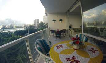 Imagem 5: Pitangueiras Frente Total ao Mar, Melhor Prédio e Localização, 2 Garagens, Varanda com Vis