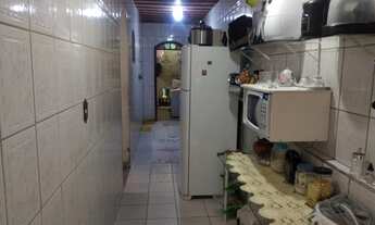 Imagem 5: Casa no Vale do Jatobá, com 320,00m2, de área construída, localizada próxima a comércio, e