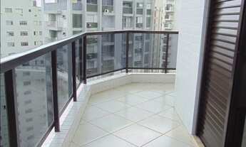 Imagem 6: Praia de Pitangueiras,Amplo Apartamento com 132 Metros Úteis,Lazer,2 Garagens,Centrinho,No