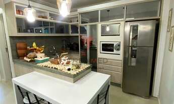 Imagem 7: Maravilhoso sobrado com alto padrão de acabamento, venha conferir sua nova moradia!