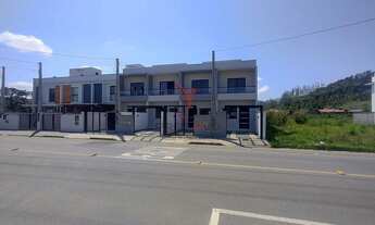 Imagem: Sobrado geminado semi-mobiliado no bairro