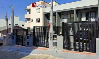 Imagem: Sobrados com 3 Dom e 3 banheiros à Venda