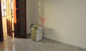 Imagem 4: 3 dormitórios, 1 suítes, 3 banheiro, 3 vagas na garagem, 335M² de Área Construída