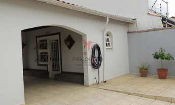 Imagem: Casa com Quintal, piscina, churrasqueira