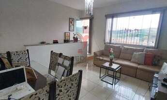 Imagem: Casa com 3 Quartos, quintal, garagem para