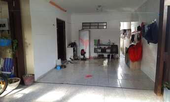 Imagem: Casa no bairro dos bancarios com energia