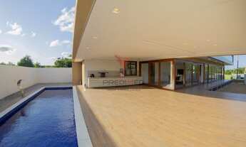 Imagem: Casa com Piscina. 5 Suites, energia solar