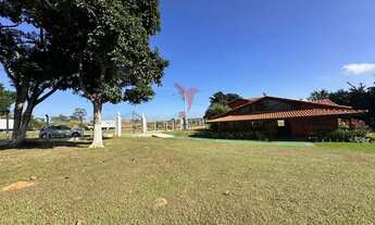 Imagem 3: Vendo Lindíssima Chácara em Águas de São Pedro - SP