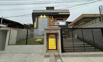 Imagem 2: Casa à venda com 3 quartos sendo 3 suítes no Estreito/ Florianópolis, SC - Brasil