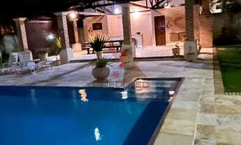 Imagem: Casa porteira fechada na Praia do morro