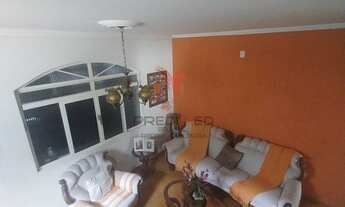 Imagem: Sobrado para venda em Aparecida no Bairro