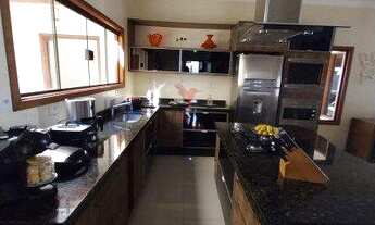 Imagem 7: 4 dormitórios, 2 suíte, 5 banheiro, 3 vagas na garagem