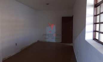 Imagem: 2 dormitórios, 1 banheiros, 2 vagas na