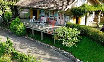 Imagem 2: Sobre chácara com 6.000 m² à venda em Camboriú - SC Brasil