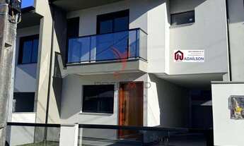 Imagem 2: SOBRADO À VENDA EM SÃO JOSÉ SC, BAIRRO FORQUILHAS COM 3 QUARTOS 1 SUITE