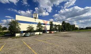 Imagem 3: Vendo excelente Prédio COMERCIAL/INDUSTRIAL em condomínio fechado com total segurança 24 h