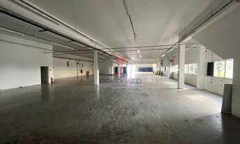 Imagem 5: Vendo excelente Prédio COMERCIAL/INDUSTRIAL em condomínio fechado com total segurança 24 h