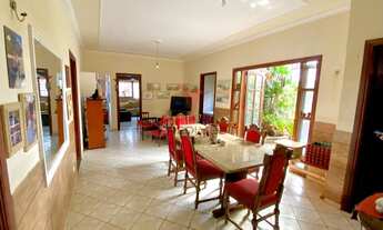 Imagem: Casa 4 Suítes no Bairro Seminário - Próximo