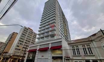 Imagem: Stúdios Novos com Sacada, no Centro de