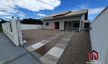 Imagem: Casa à venda com 03 dormitórios em condomínio